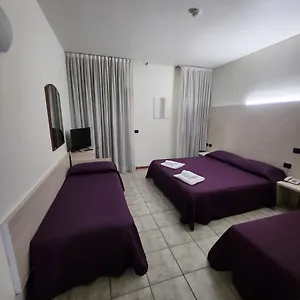 https://villa-alighieri.hotelinveneto.com